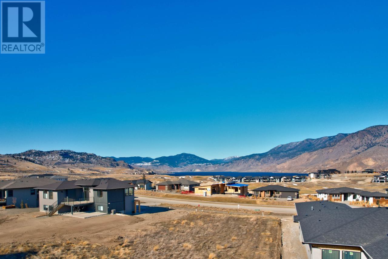 189 Rue Cheval Noir, Tobiano, British Columbia  V1S 0B3 - Photo 14 - 177407