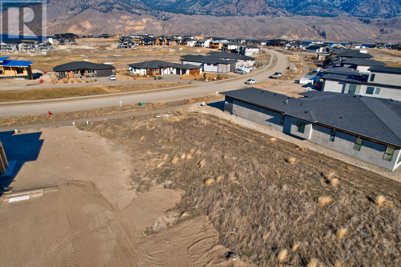 189 Rue Cheval Noir, Tobiano, British Columbia  V1S 0B3 - Photo 4 - 177407