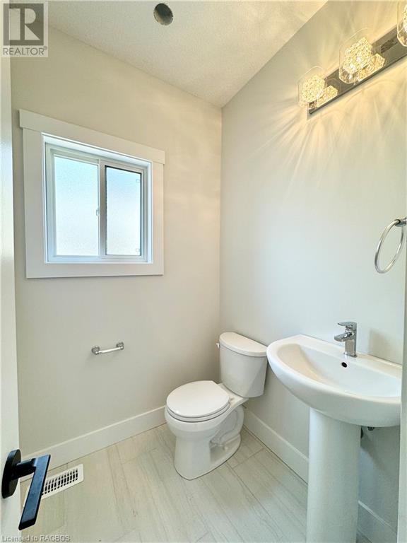 400 Northport Drive, Port Elgin, Ontario  N0H 2C8 - Photo 7 - 40552564