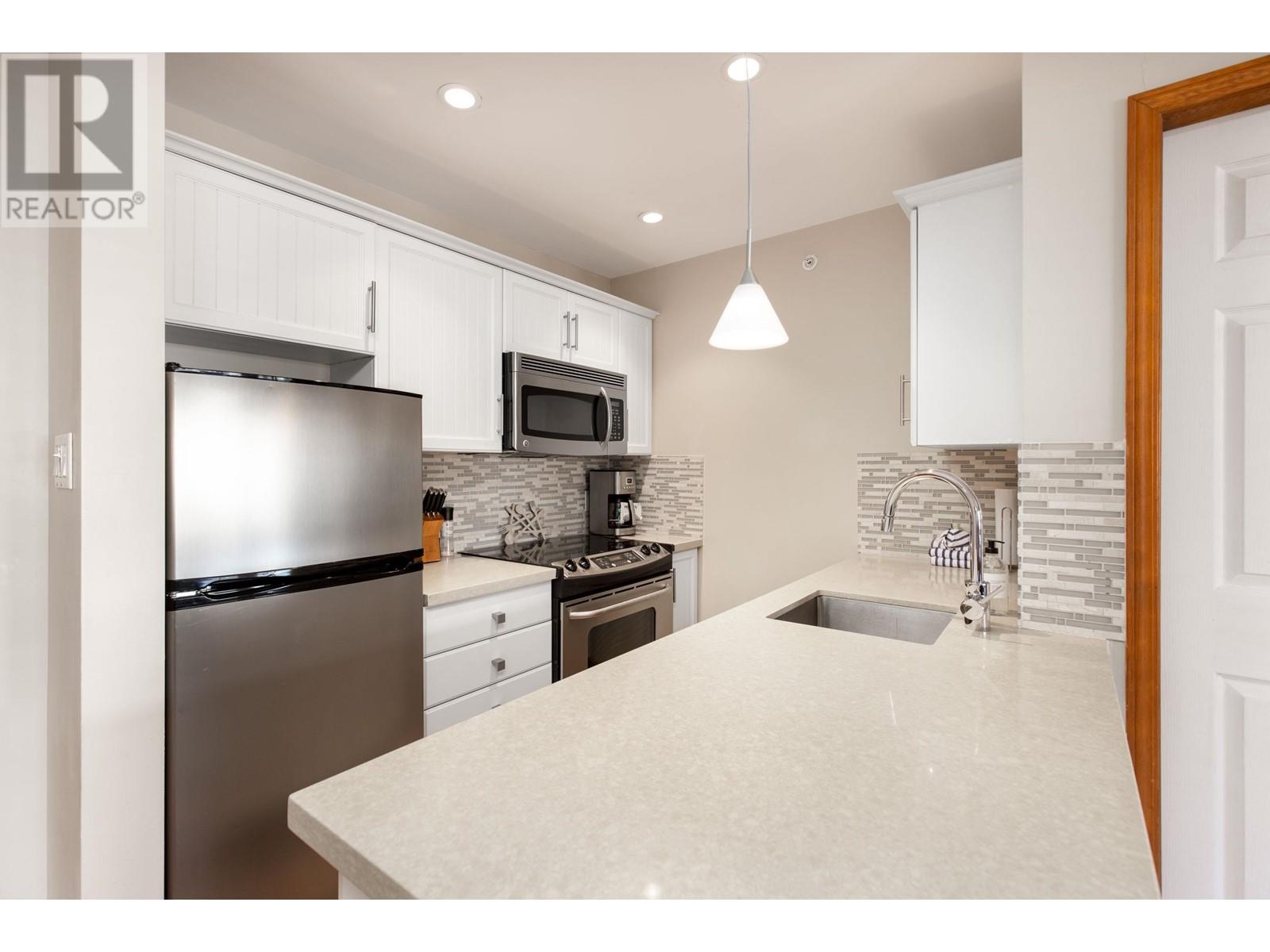 558 4800 Spearhead Drive, Whistler, British Columbia  V8E 1G1 - Photo 14 - R2862698