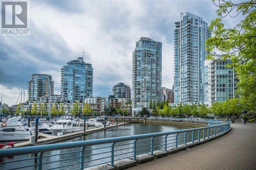 617 193 Aquarius Mews, Vancouver, British Columbia  V6Z 2Z2 - Photo 31 - R2862701