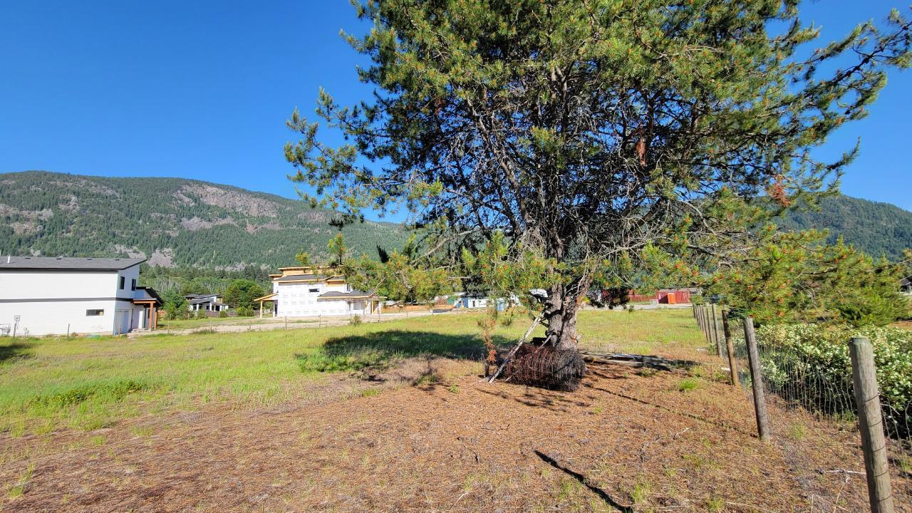 319 Elkview Trail, Castlegar, British Columbia  V1N 3H3 - Photo 9 - 2475664