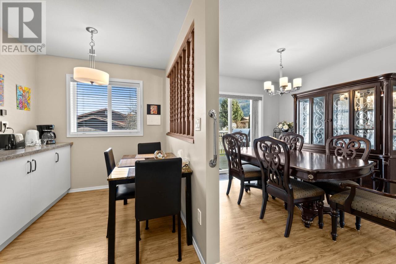 319 Brooke Drive, Chase, British Columbia  V0E 1M0 - Photo 11 - 177409