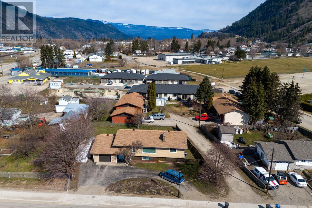 319 Brooke Drive, Chase, British Columbia  V0E 1M0 - Photo 26 - 177409