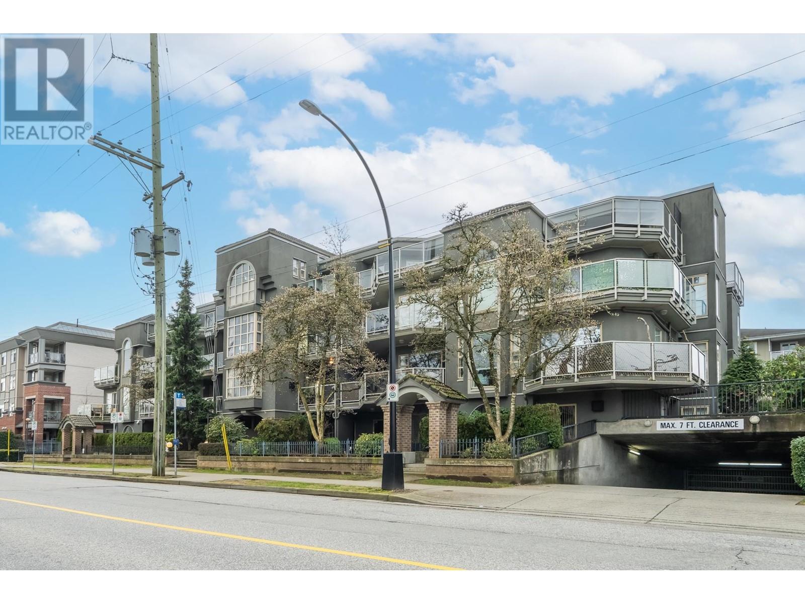 201 2360 Wilson Avenue, Port Coquitlam, British Columbia  V3C 1Z6 - Photo 1 - R2862816