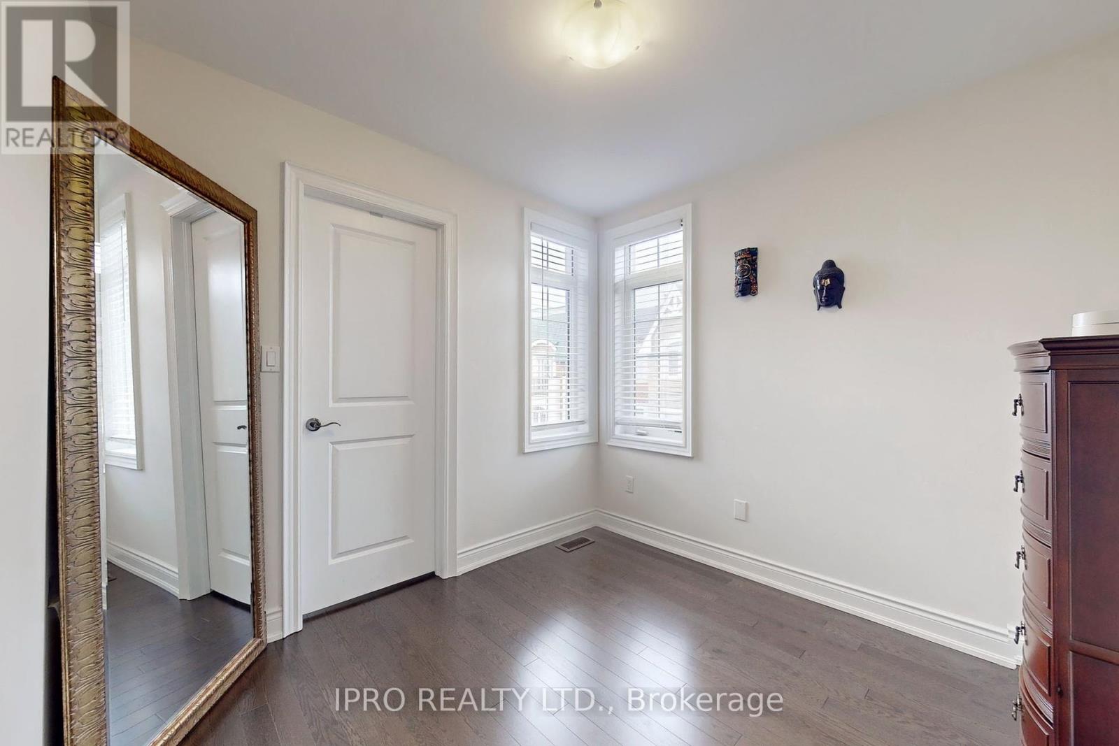 1 Queen Mary Crt, Vaughan, Ontario  L4L 2P8 - Photo 20 - N8171156