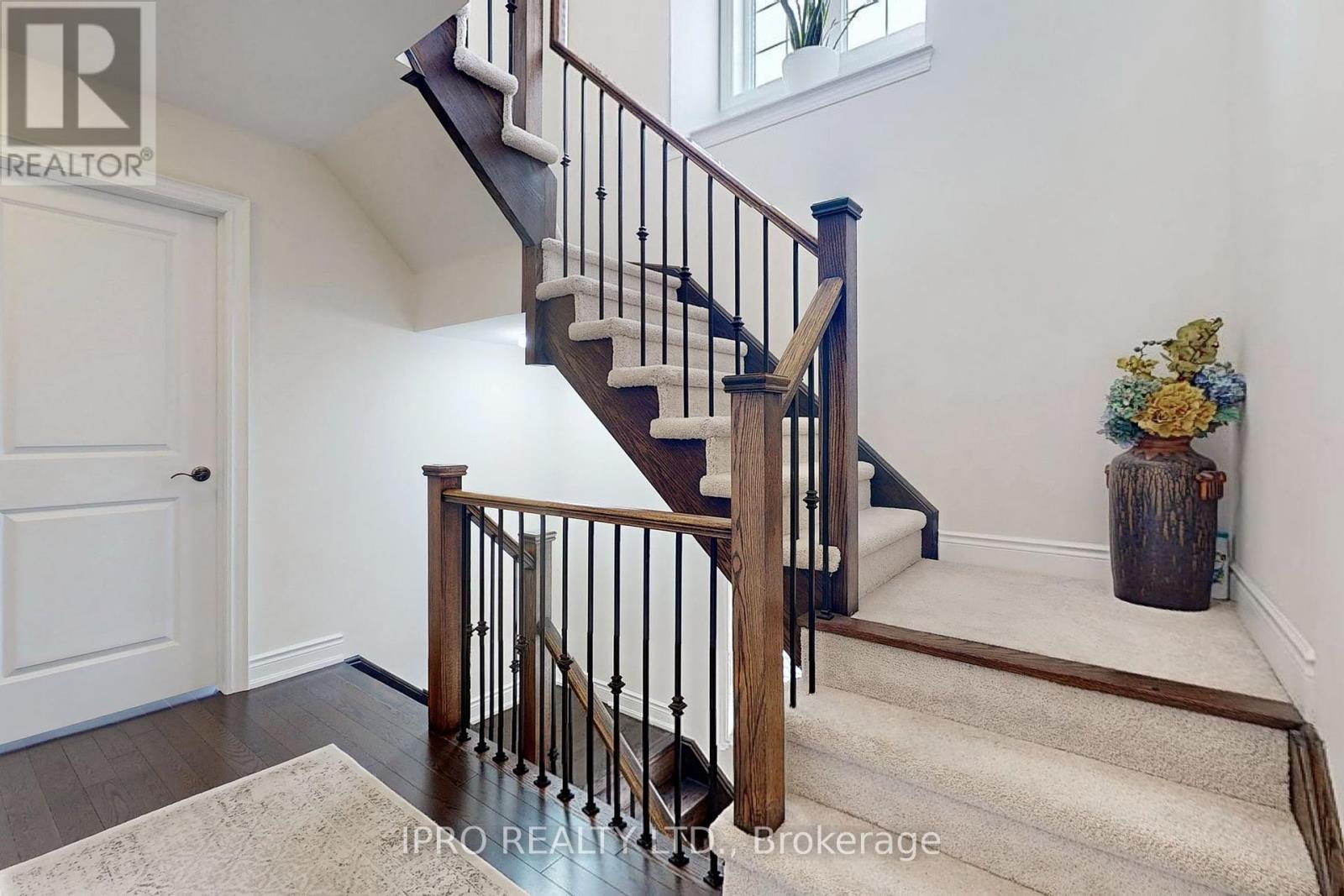 1 Queen Mary Court, Vaughan, Ontario  L4L 2P8 - Photo 24 - N8171156