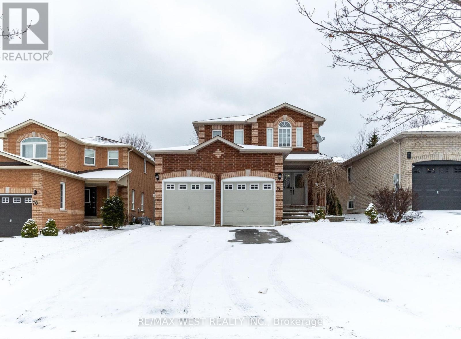 74 GORE DRIVE, barrie, Ontario