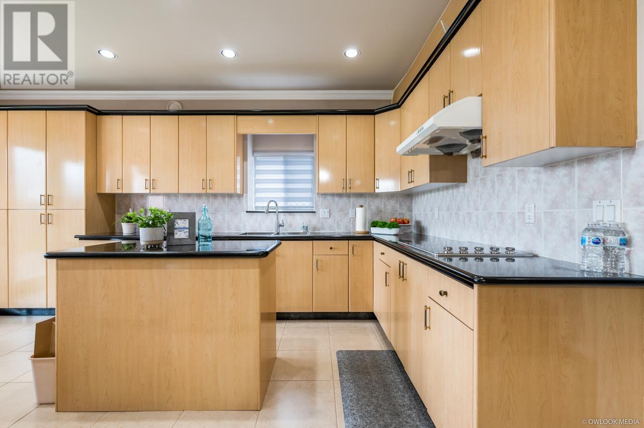 10140 Amethyst Avenue, Richmond, British Columbia  V7A 3A7 - Photo 12 - R2862881