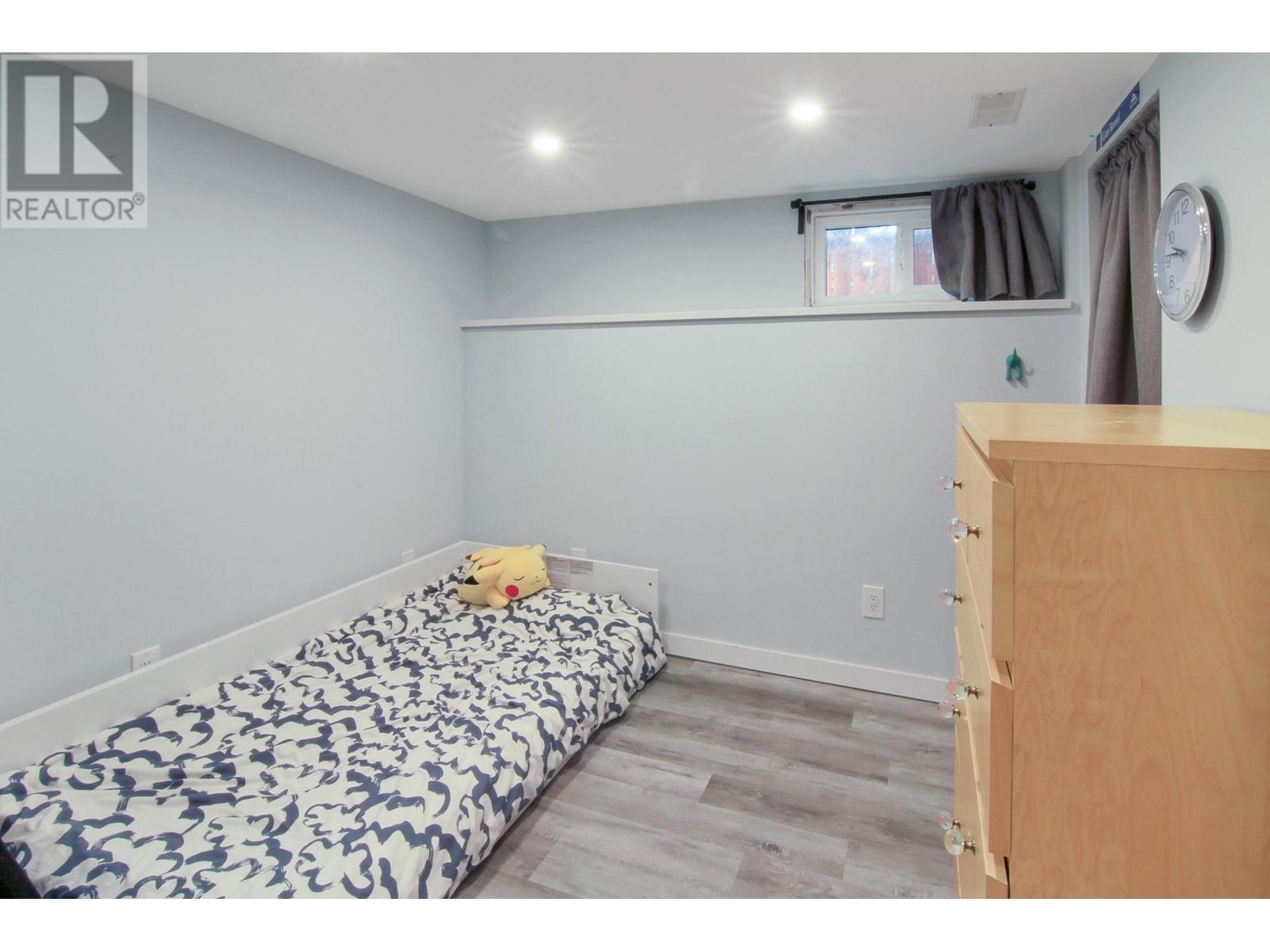 1205 Seventh Avenue, New Westminster, British Columbia  V3M 2J8 - Photo 8 - R2862924