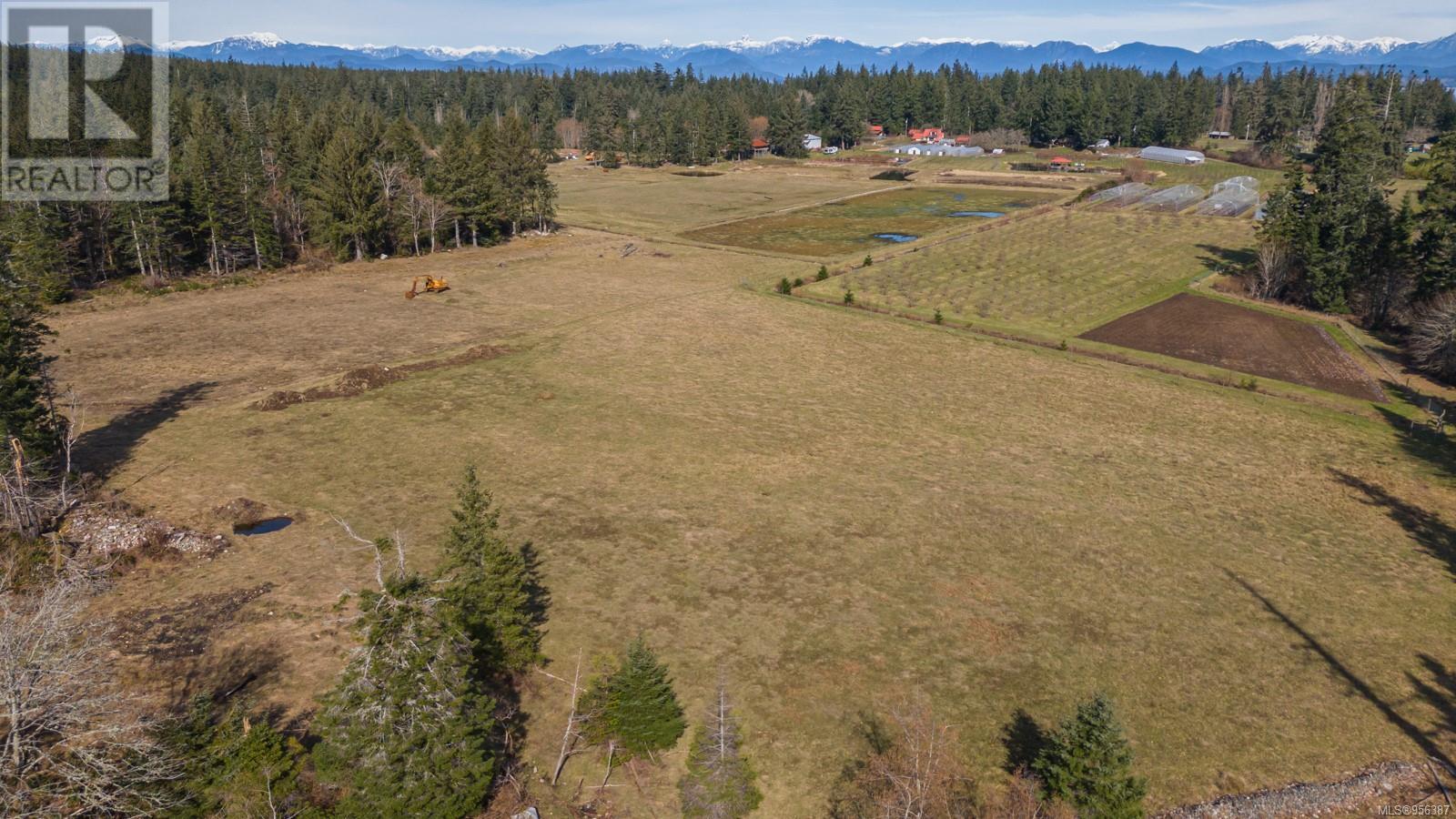 243 Cape Mudge Rd, Quadra Island, British Columbia  V0P 1N0 - Photo 2 - 956387