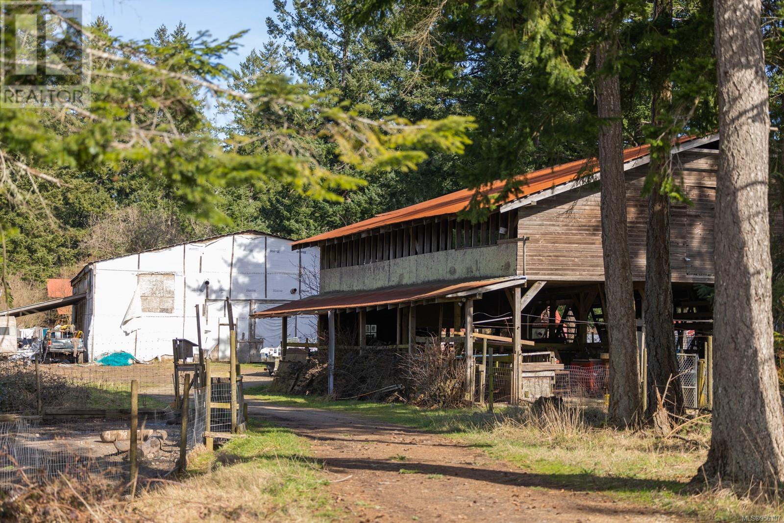 243 Cape Mudge Rd, Quadra Island, British Columbia  V0P 1N0 - Photo 36 - 956387