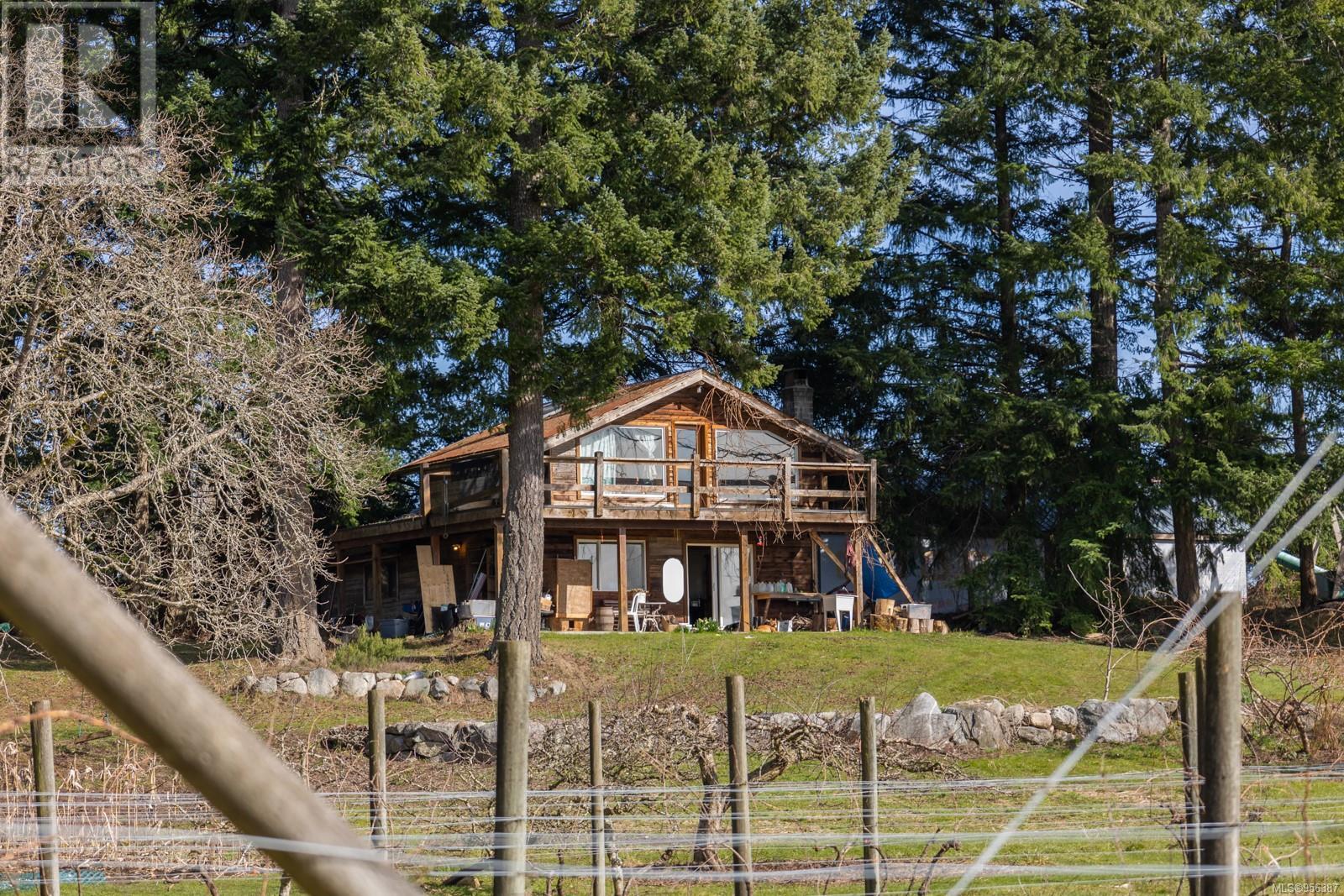 243 Cape Mudge Rd, Quadra Island, British Columbia  V0P 1N0 - Photo 70 - 956387