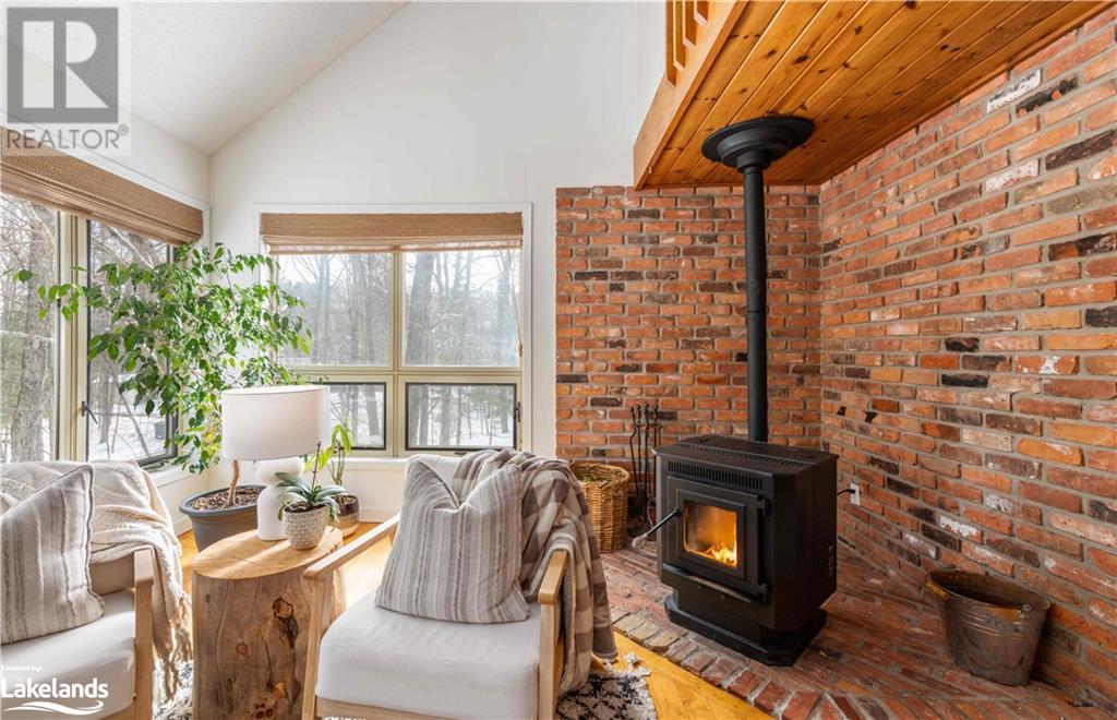 217 Woodland Drive, Huntsville, Ontario  P1H 1A6 - Photo 6 - 40561193
