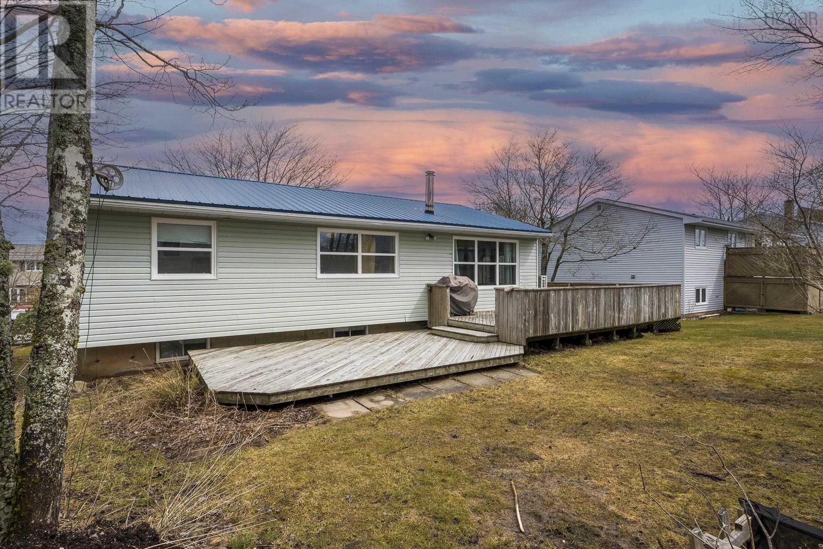 39 Evelyn Wood Place, Cole Harbour, Nova Scotia  B2V 2A6 - Photo 2 - 202405426