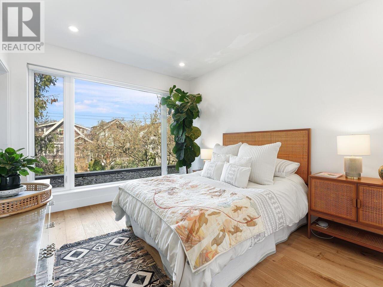 1030 E 14th Avenue, Vancouver, British Columbia  V5T 2N9 - Photo 15 - R2862998