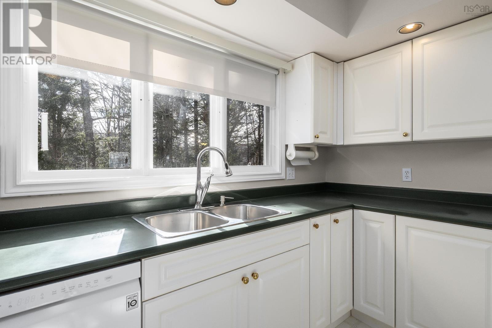 52 Barkton Lane, Halifax, Nova Scotia  B3M 4K5 - Photo 17 - 202405442
