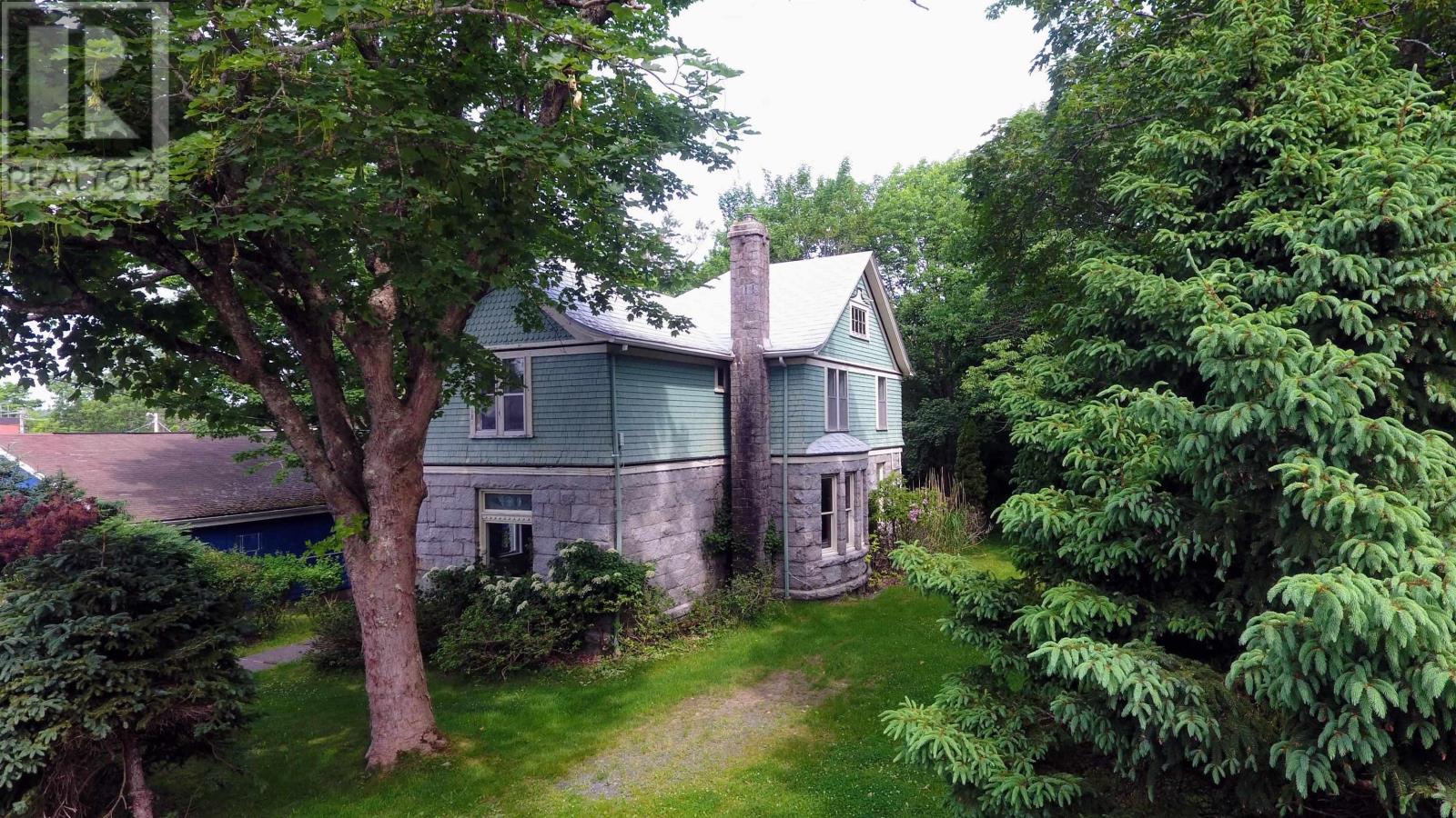 36 King Street, Shelburne, Nova Scotia  B0T 1W0 - Photo 6 - 202405443