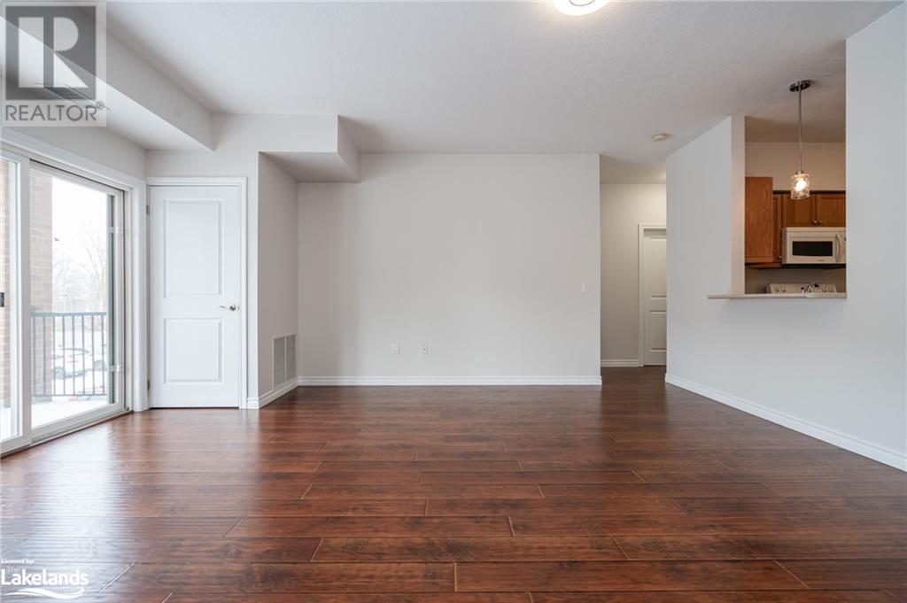 19b Yonge Street N Unit# 208, Elmvale, Ontario  L0L 1P0 - Photo 12 - 40561119