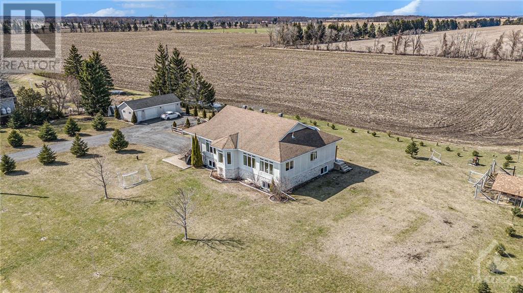 4128 COUNTY RD 7 Road, Williamsburg, K0C2H0, 5 Bedrooms Bedrooms, ,4 BathroomsBathrooms,Single Family,For Sale,COUNTY RD 7,1383184