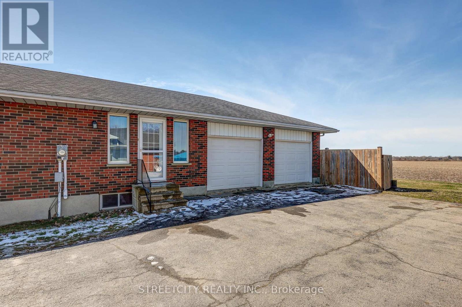 7203 Sunset Rd, Central Elgin, Ontario  N5P 3S8 - Photo 6 - X8174236