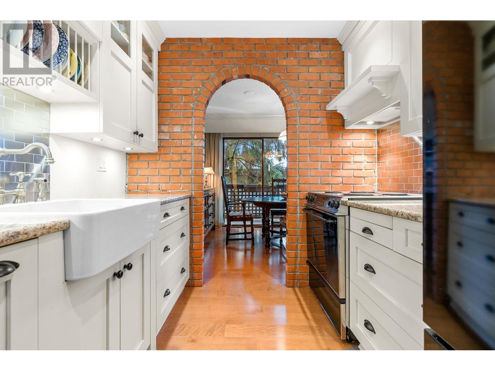 202 101 E 29th Street, North Vancouver, British Columbia  V7N 1C5 - Photo 14 - R2863054