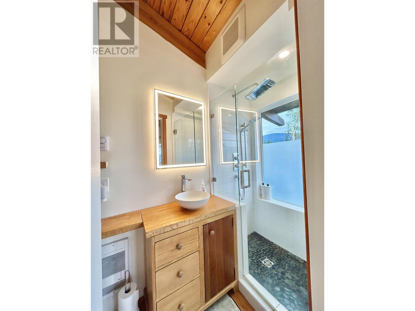 395 Skyline Drive, Gibsons, British Columbia  V0N 1V8 - Photo 26 - R2863040