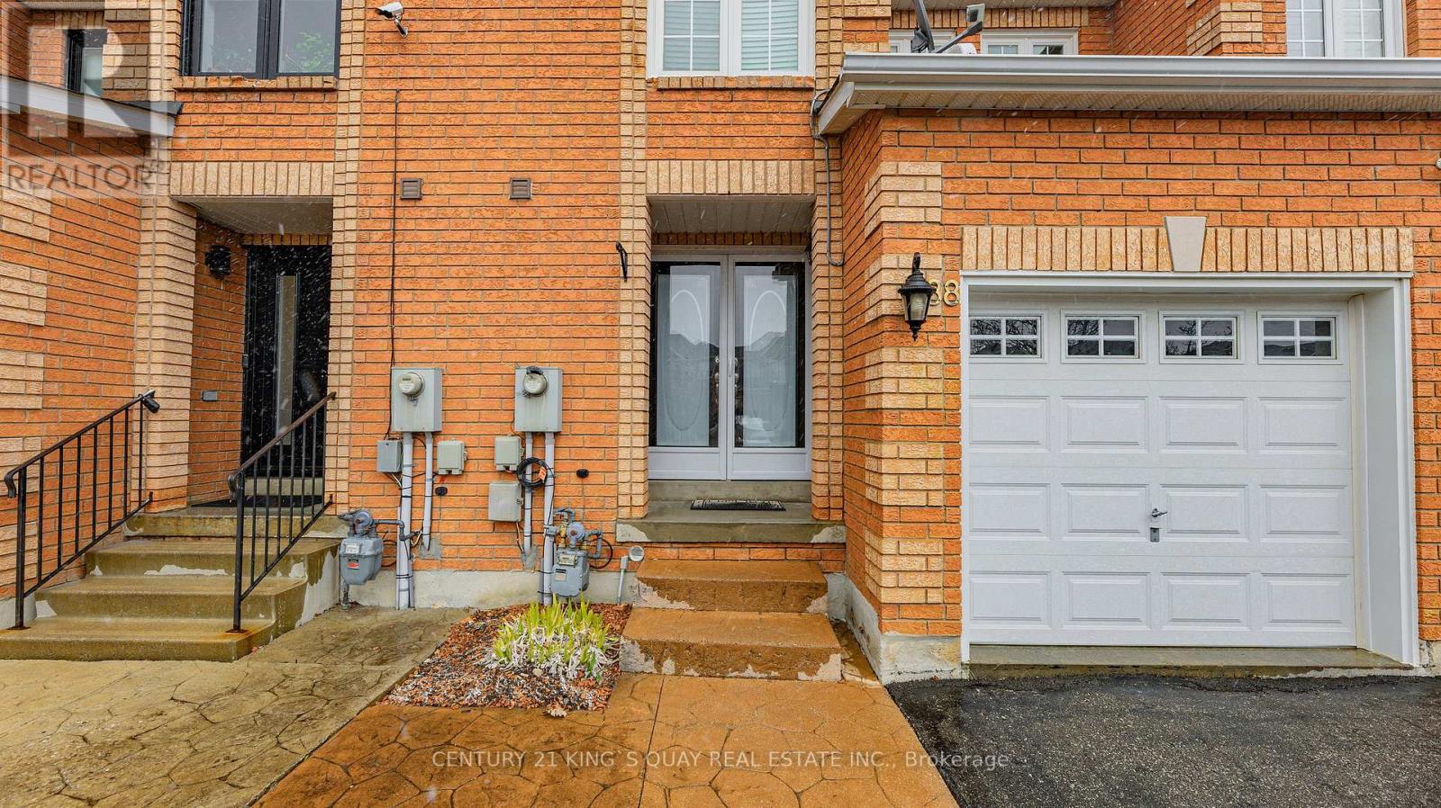 88 Giancola Cres, Vaughan, Ontario  L6A 2T5 - Photo 4 - N8174062