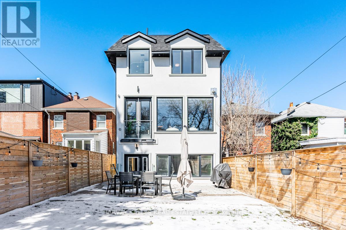 299 St Clements Ave, Toronto, Ontario  M4R 1H3 - Photo 39 - C8174354
