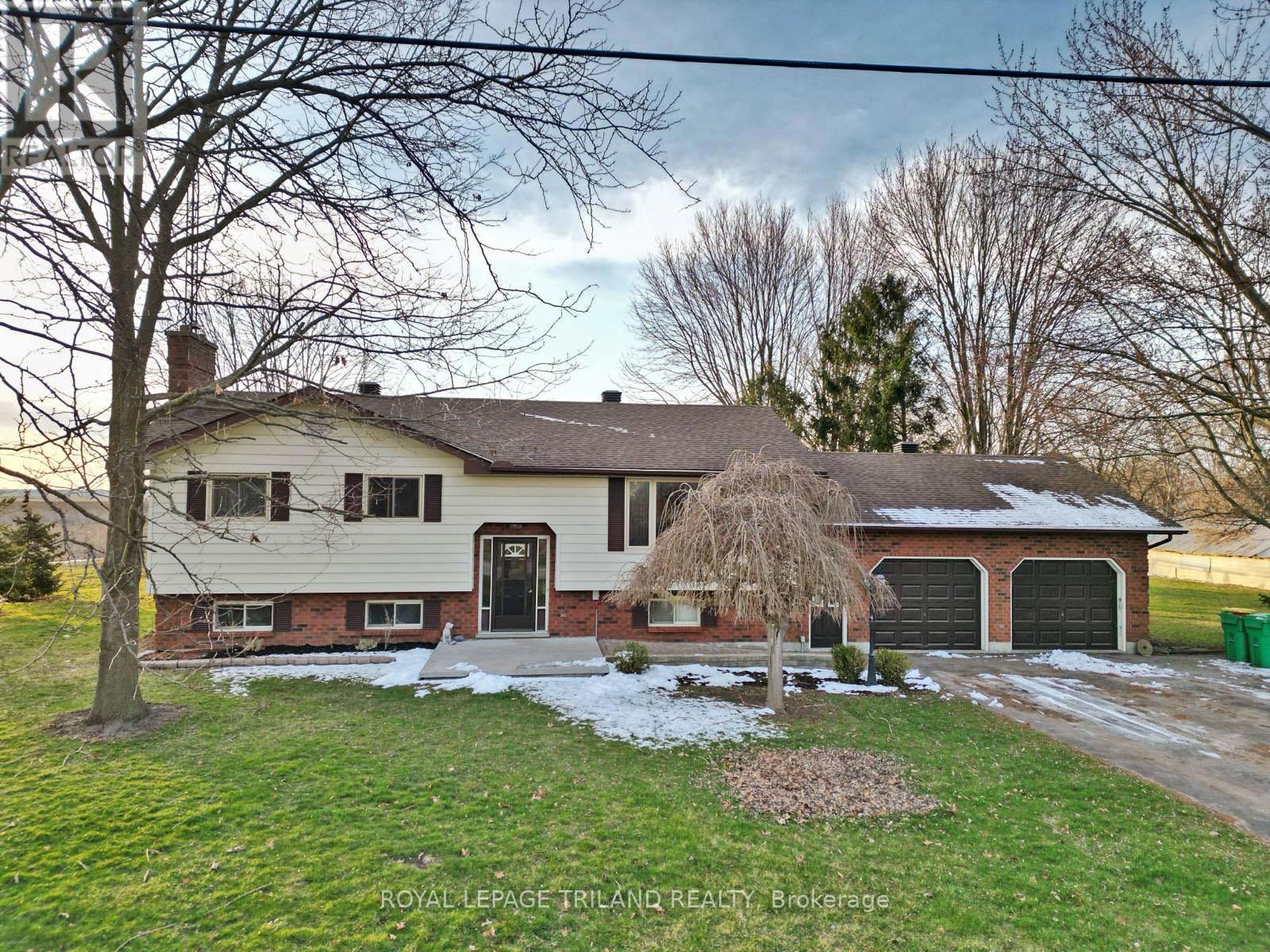 191 South St St, Southwest Middlesex, Ontario  N0L 1M0 - Photo 1 - X8174384