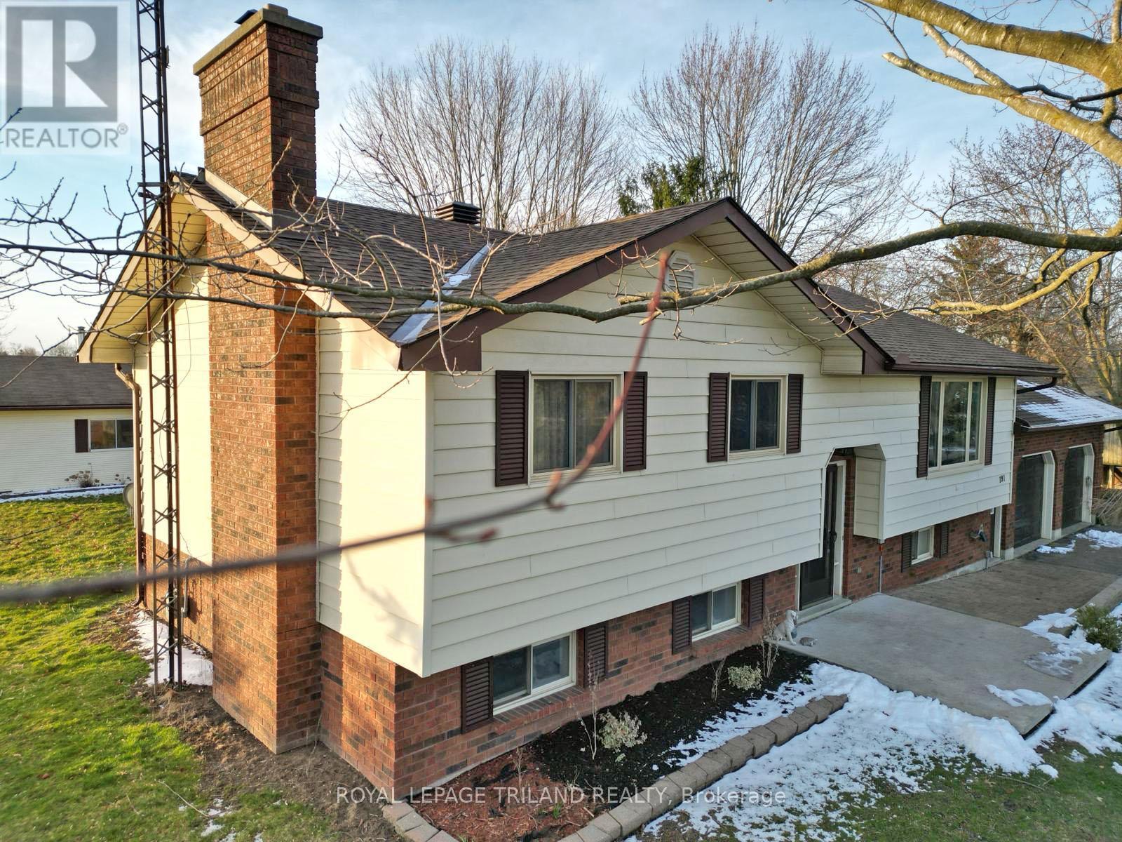 191 South St St, Southwest Middlesex, Ontario  N0L 1M0 - Photo 35 - X8174384