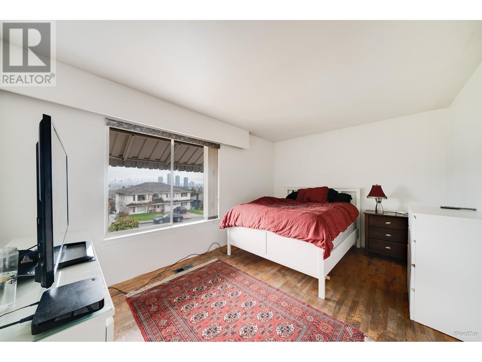 5375 Georgia Street, Burnaby, British Columbia  V5B 1V3 - Photo 6 - R2863089