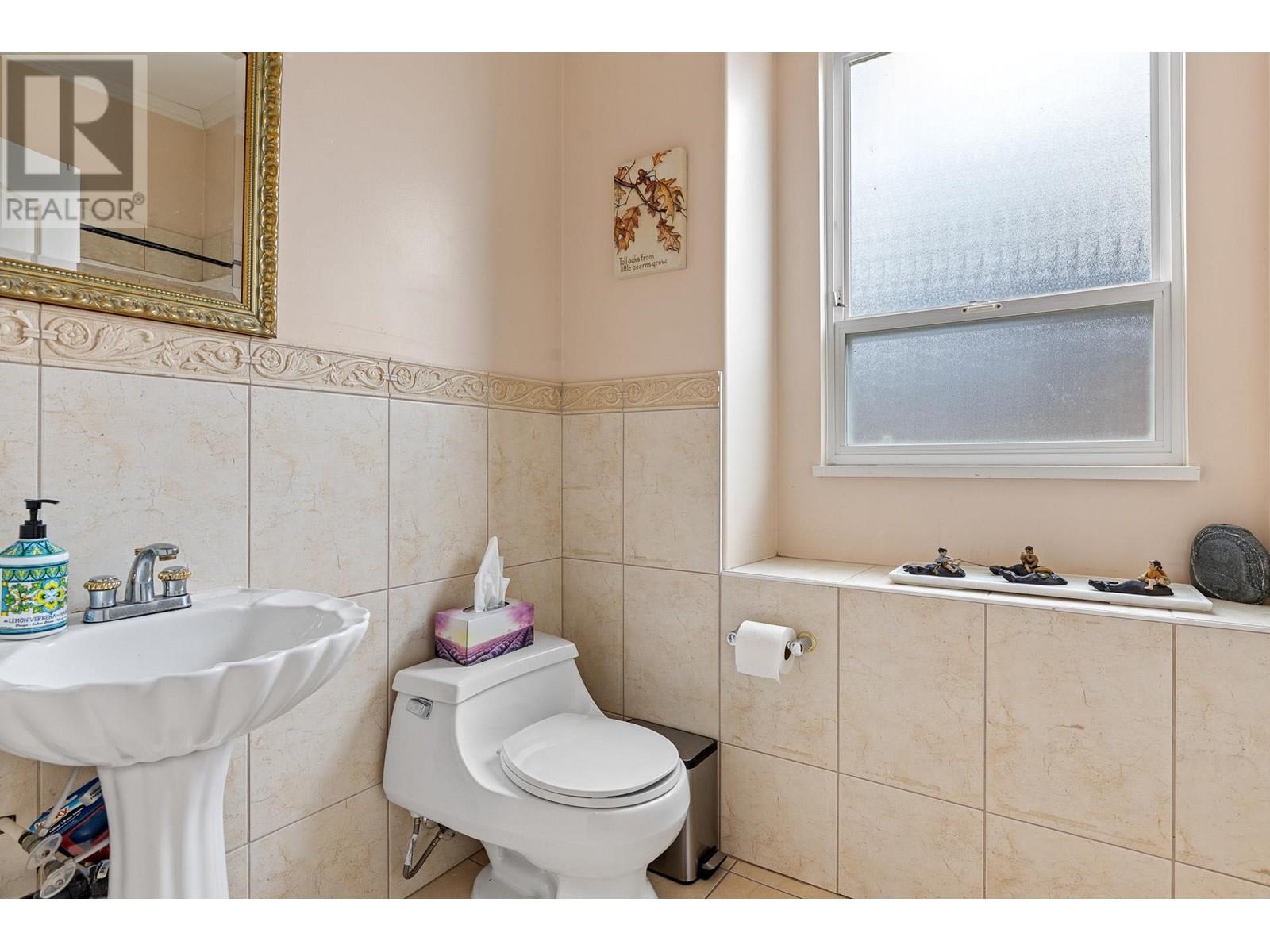 2575 W 10th Avenue, Vancouver, British Columbia  V6K 2J5 - Photo 17 - R2863097