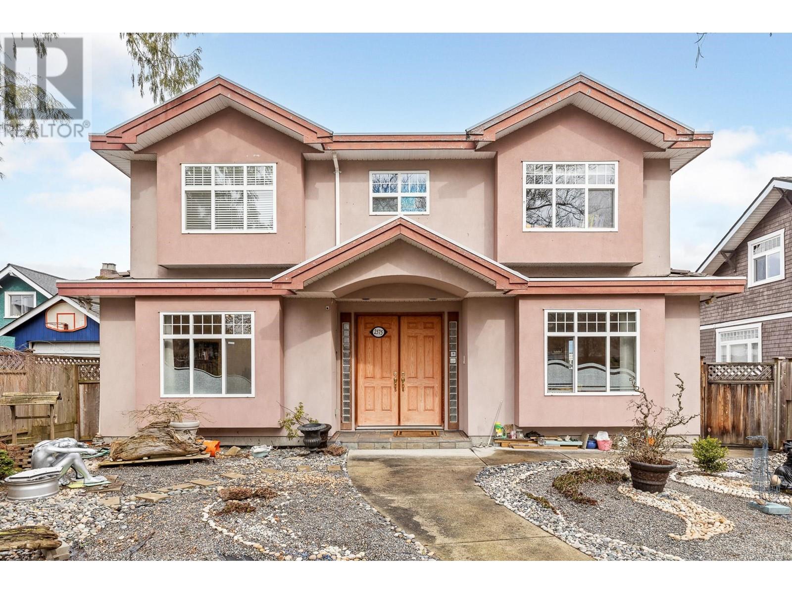 2575 W 10th Avenue, Vancouver, British Columbia  V6K 2J5 - Photo 2 - R2863097