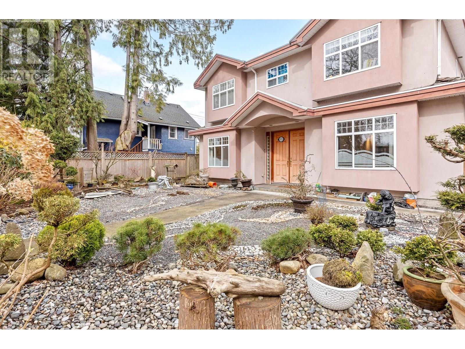 2575 W 10th Avenue, Vancouver, British Columbia  V6K 2J5 - Photo 3 - R2863097