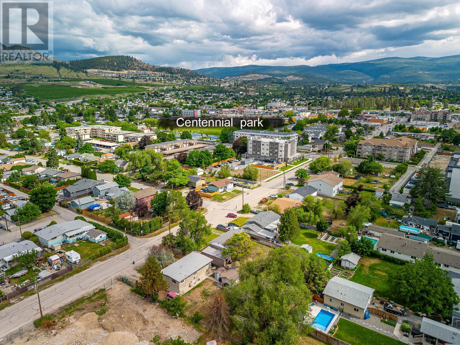 390 Asher Road Kelowna