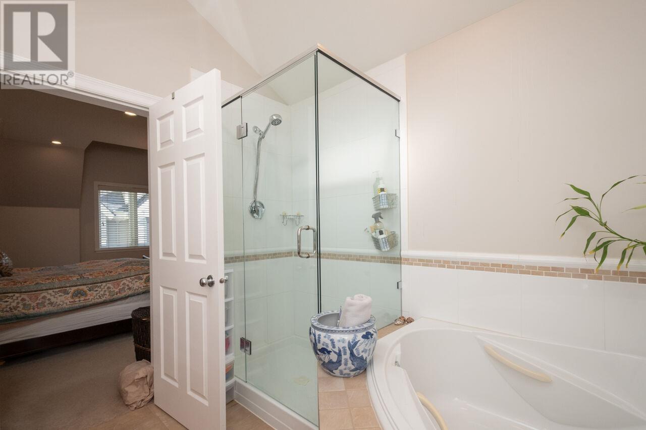 4 1135 Barclay Street, Vancouver, British Columbia  V6E 1G8 - Photo 17 - R2863172