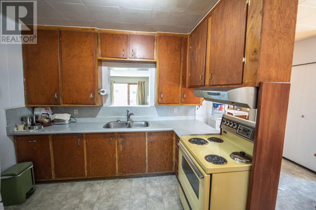3076 Mccorvie Rd, Clearwater, British Columbia  V0E 3A0 - Photo 17 - 177411