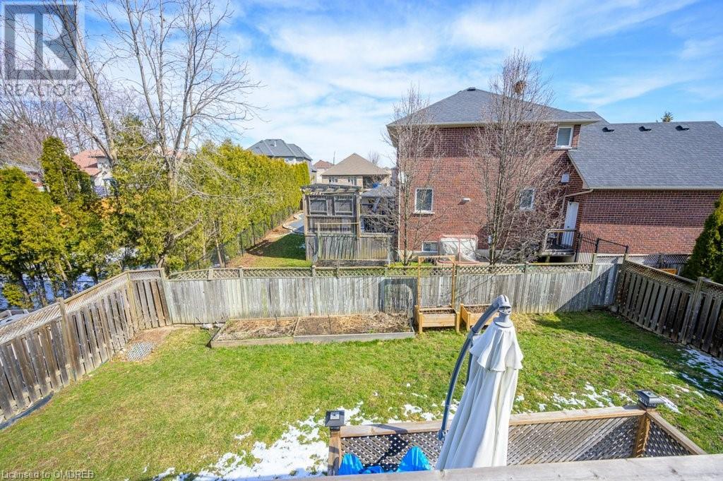 22 Falconridge Drive, Hamilton, Ontario  L9B 2P2 - Photo 40 - 40561642
