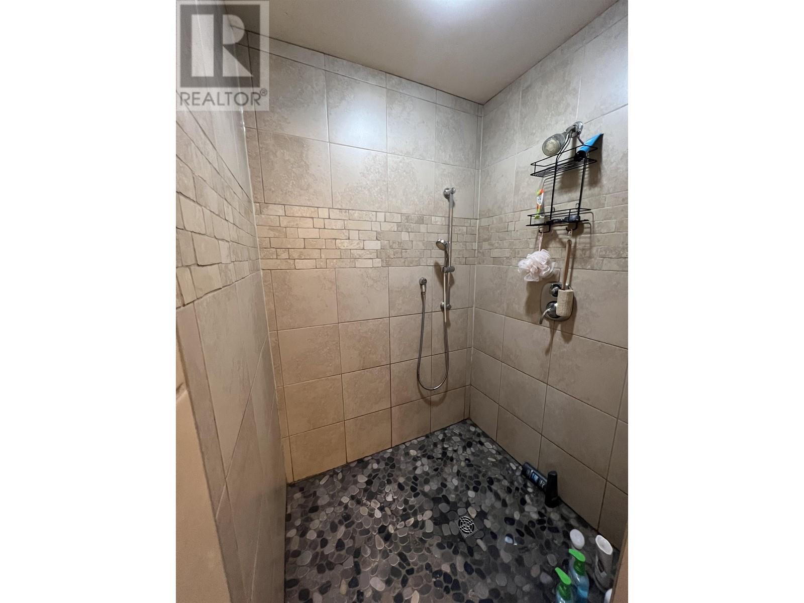 5724 Nickerson Road, Sechelt, British Columbia  V7Z 0M4 - Photo 19 - R2809549
