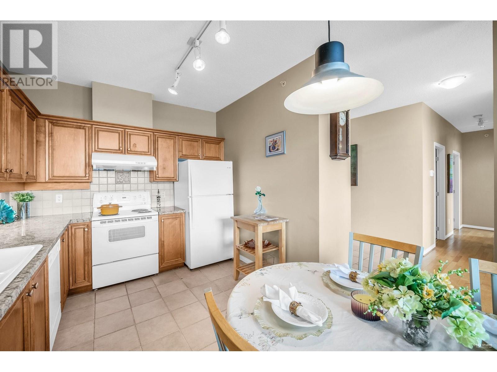 1507 5639 Hampton Place, Vancouver, British Columbia  V6T 2H6 - Photo 12 - R2863188