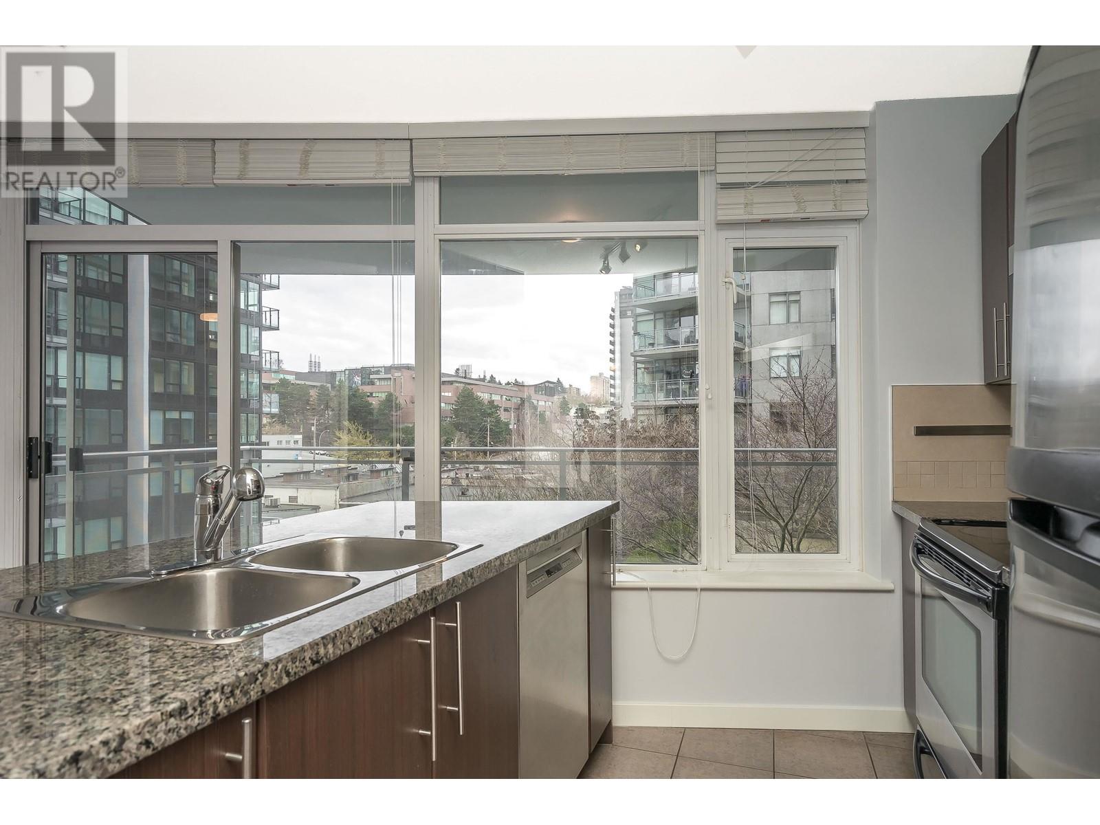 1006 892 Carnarvon Street, New Westminster, British Columbia  V3M 0C5 - Photo 4 - R2863277