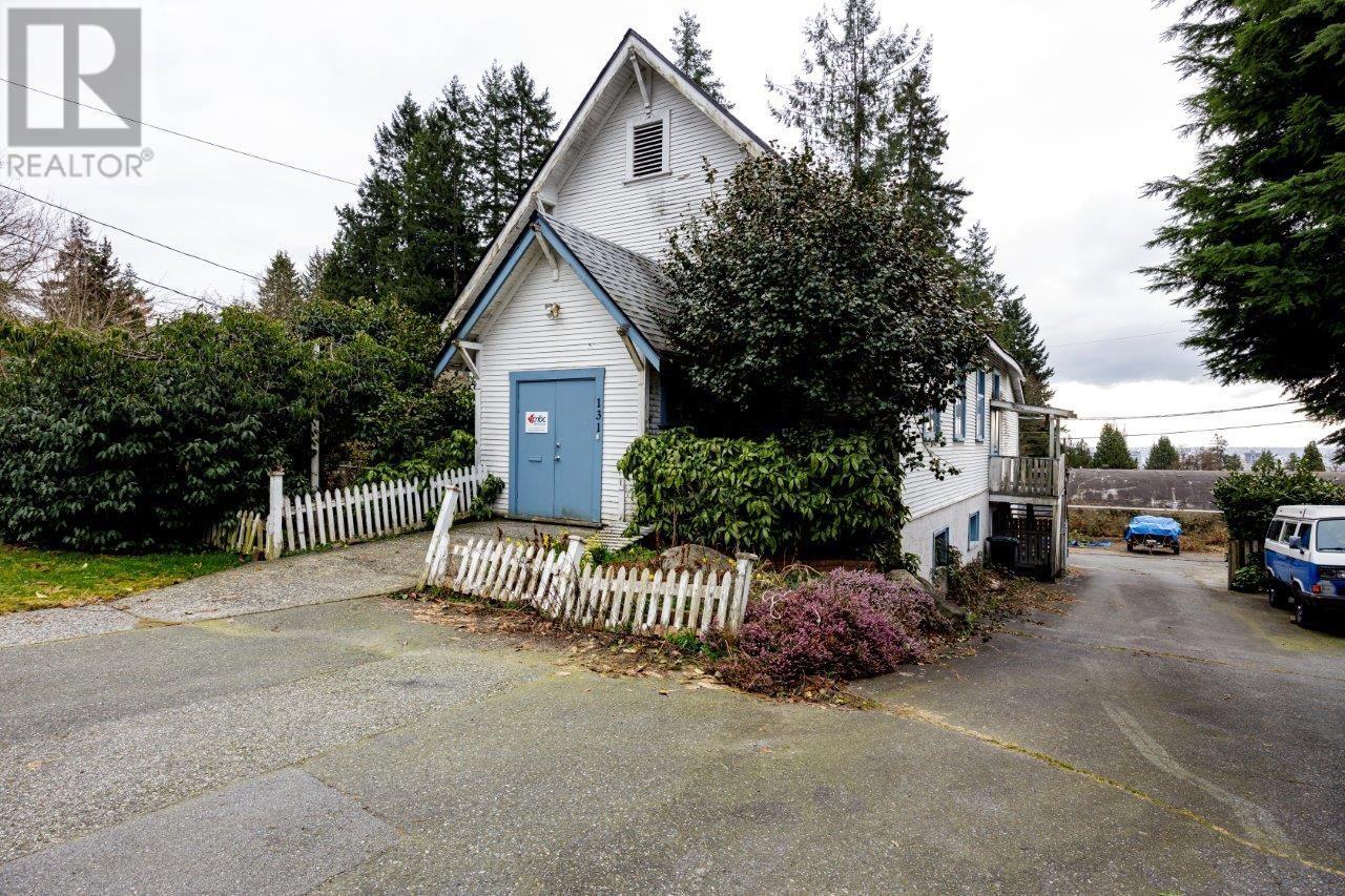 131 E Kings Road, North Vancouver, British Columbia  V7N 1H4 - Photo 10 - R2863252