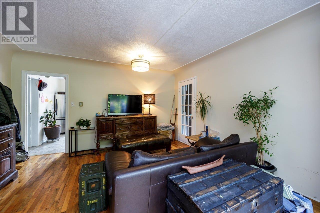 119 E Kings Road, North Vancouver, British Columbia  V7N 1H4 - Photo 6 - R2863254