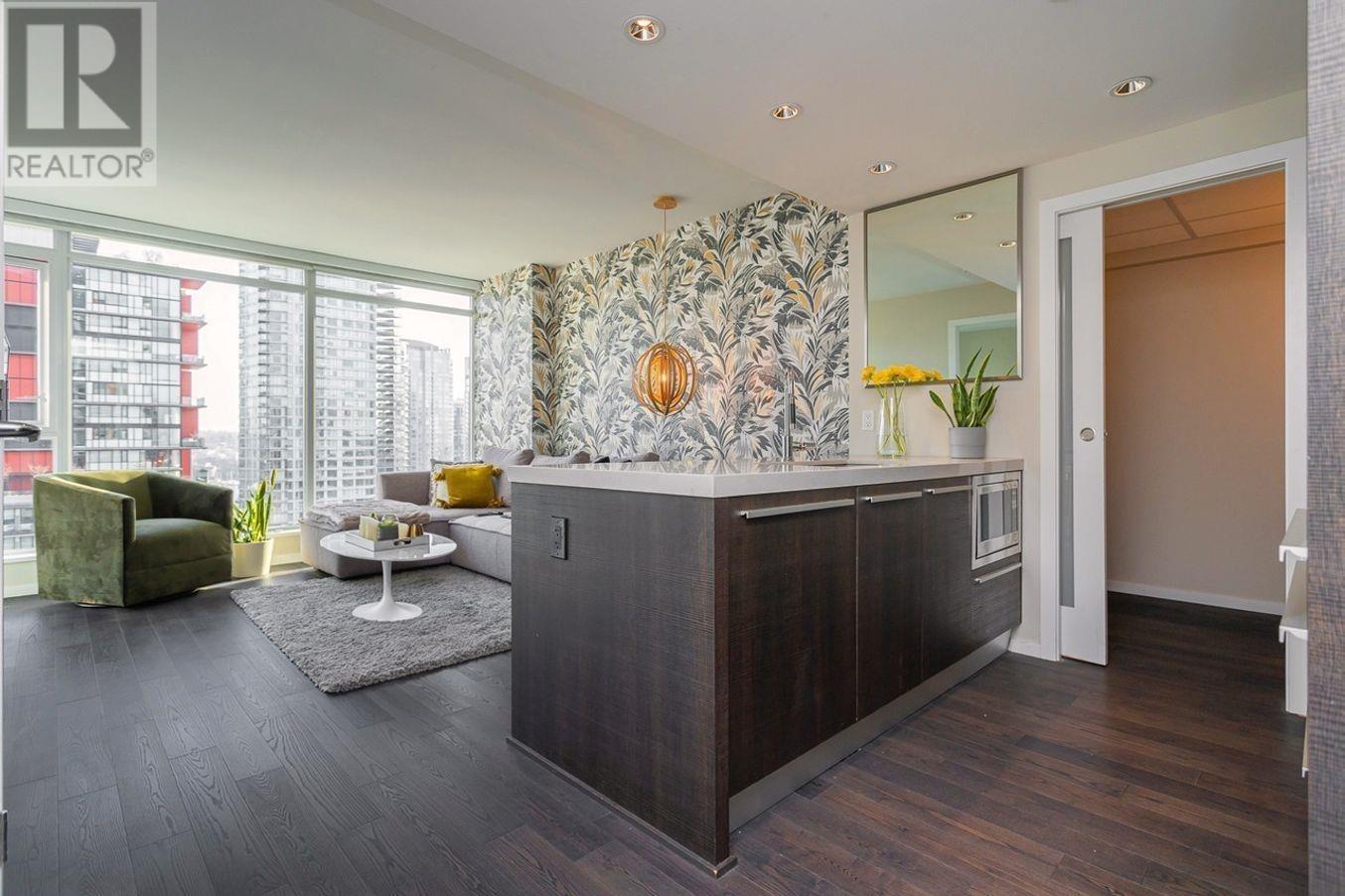 1806 1351 Continental Street, Vancouver, British Columbia  V6Z 0C6 - Photo 3 - R2863306