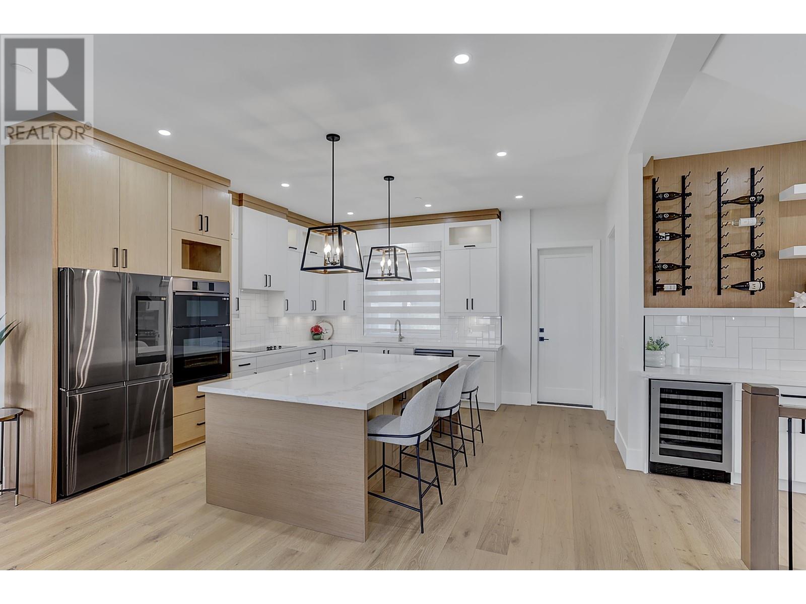 13762 Silver Valley Road, Maple Ridge, British Columbia  V4R 2G5 - Photo 5 - R2863309