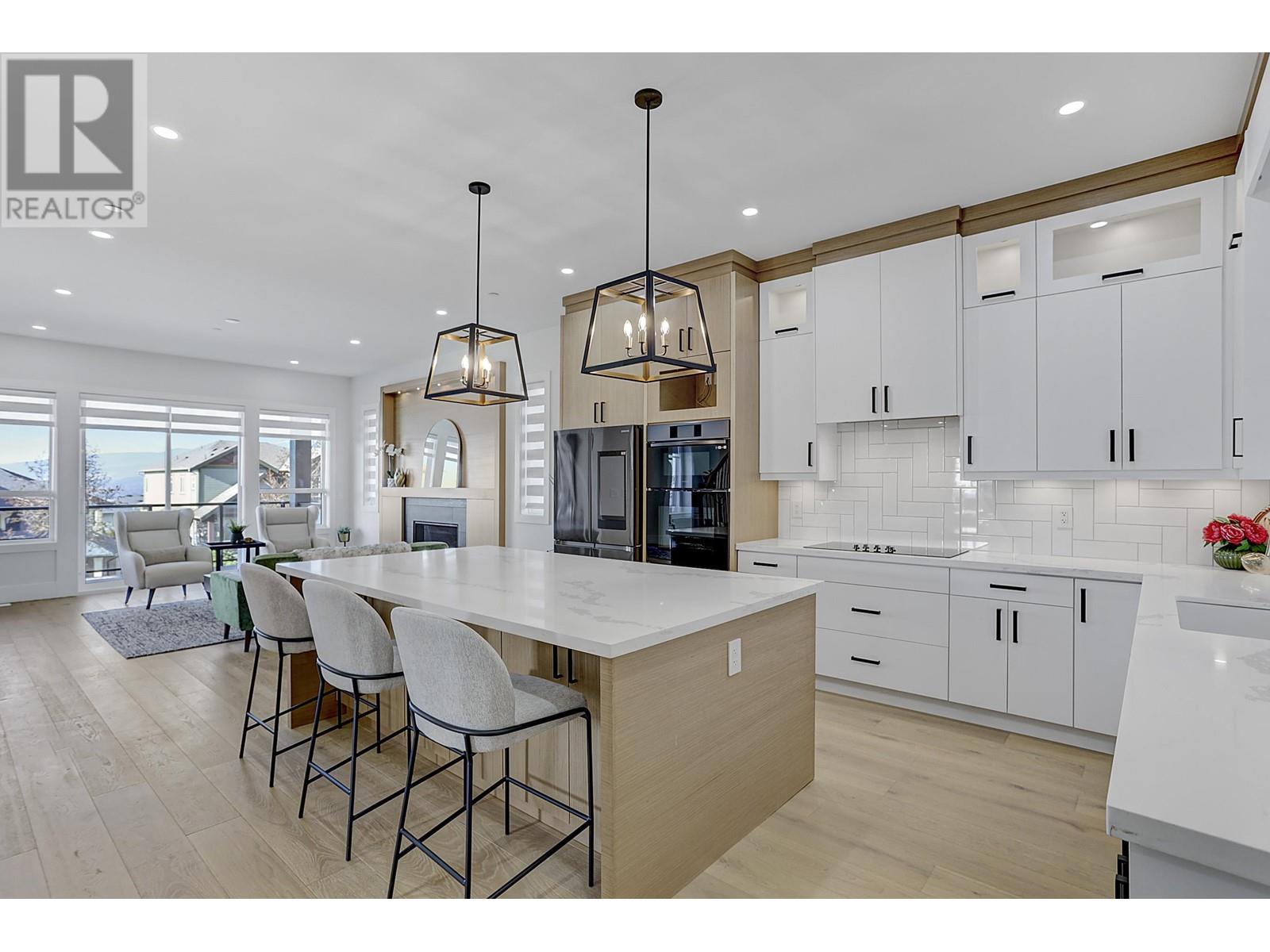 13762 Silver Valley Road, Maple Ridge, British Columbia  V4R 2G5 - Photo 6 - R2863309