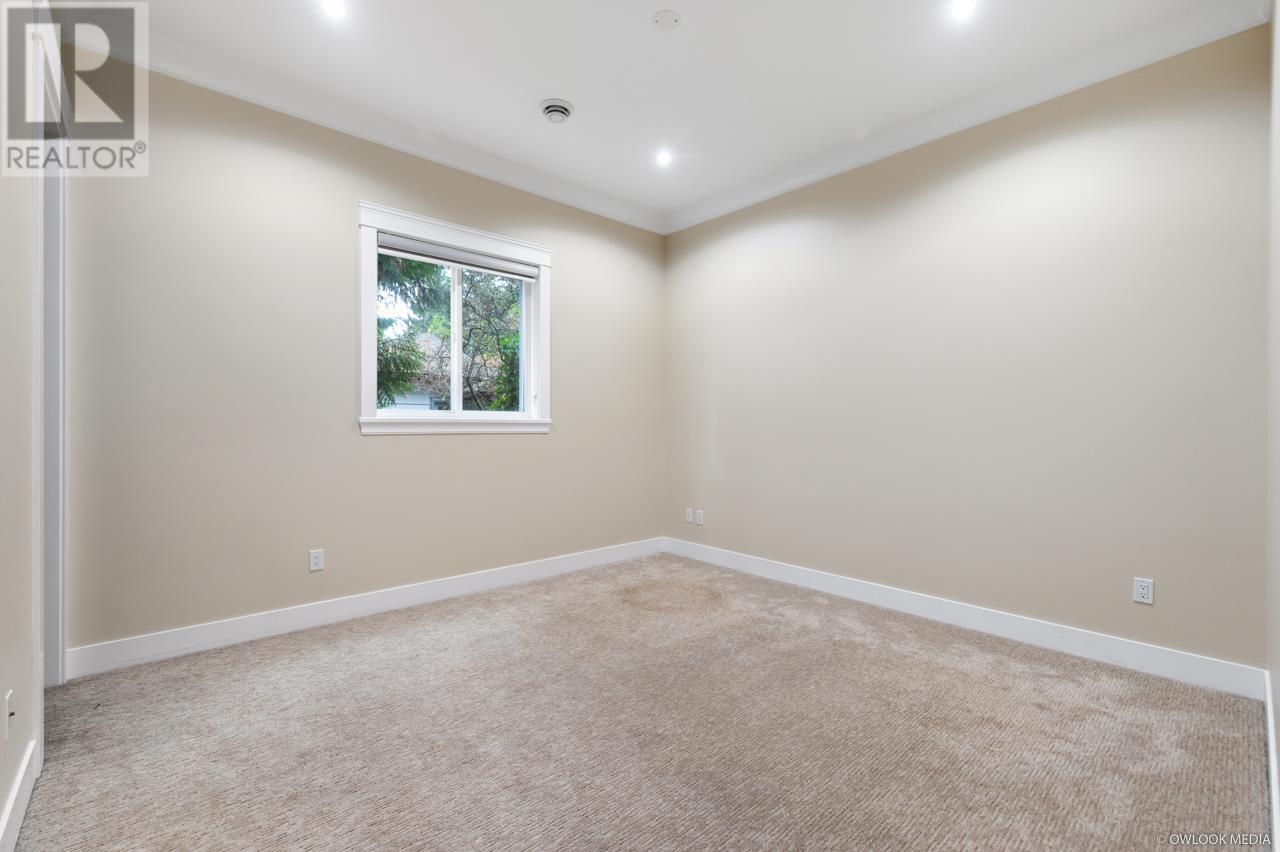 909 Charland Avenue, Coquitlam, British Columbia  V3K 3K5 - Photo 19 - R2863344