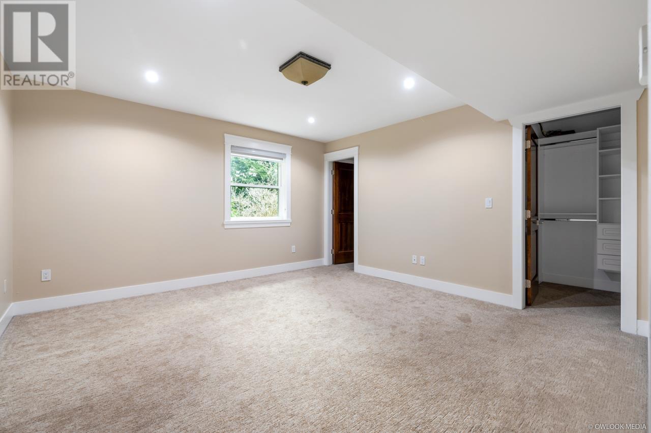 909 Charland Avenue, Coquitlam, British Columbia  V3K 3K5 - Photo 26 - R2863344