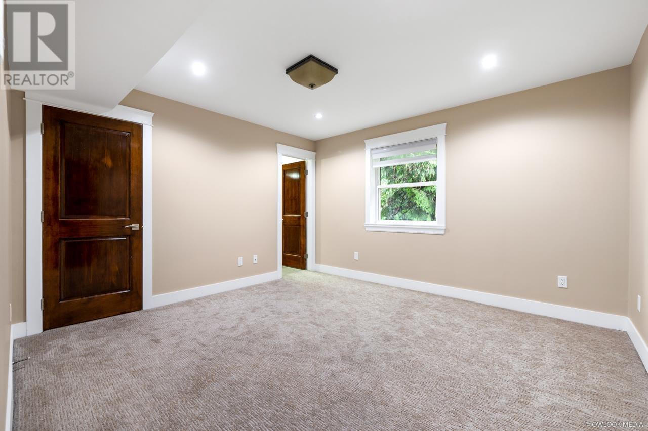 909 Charland Avenue, Coquitlam, British Columbia  V3K 3K5 - Photo 27 - R2863344